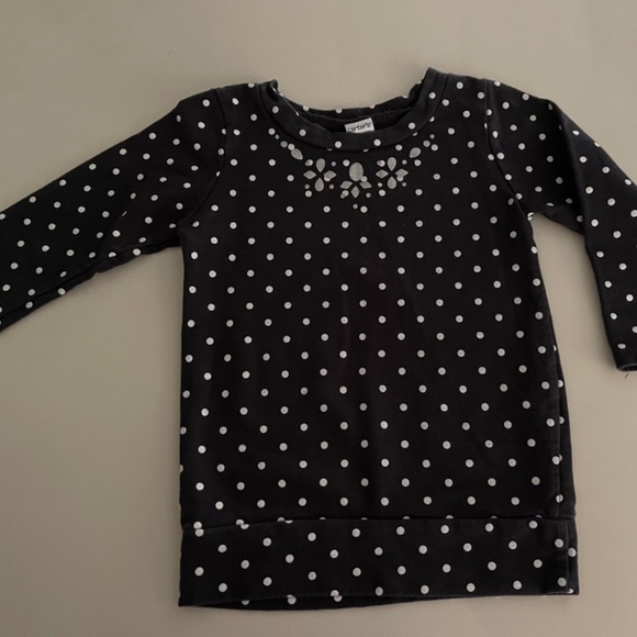 Carter’s 2T Girls Sweatshirts (set of 2 shirts) - Picture 3 of 13